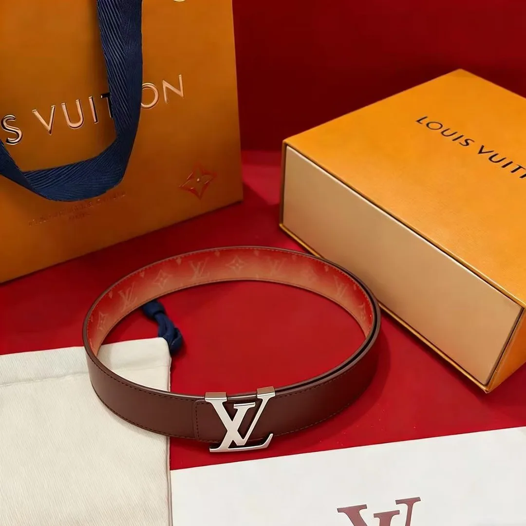 M4654U L.V Initiales Monogram Pigment 40mm Reversible Belt Camel