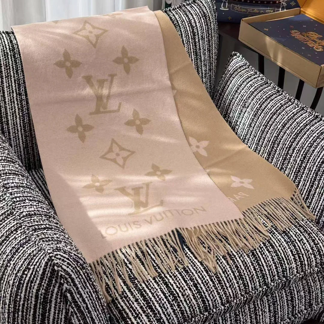 M78908 Reykjavik Scarf Pink Beige Monogram Pattern