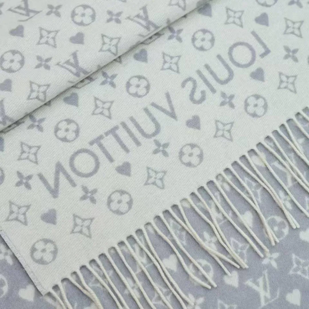 M77641 Game On Scarf Monogram Pattern