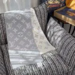 M77727 Essential Scarf Light Gray Monogram - M77728 1 M77727 Essential Scarf Light Gray Monogram