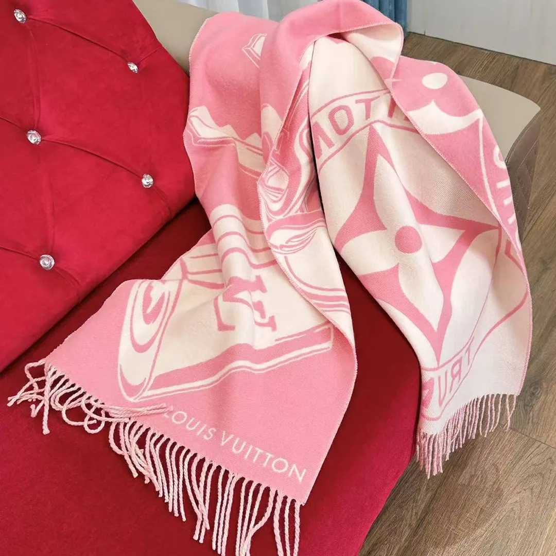 M96823 Lock And Keys Scarf Pink Padlock and Keys Motif