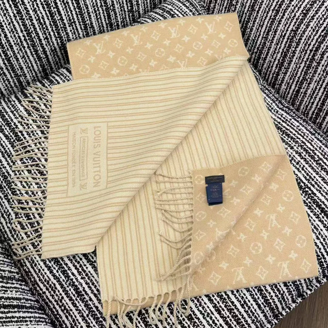 M96621 My Neverfull Scarf Dune Monogram Pattern