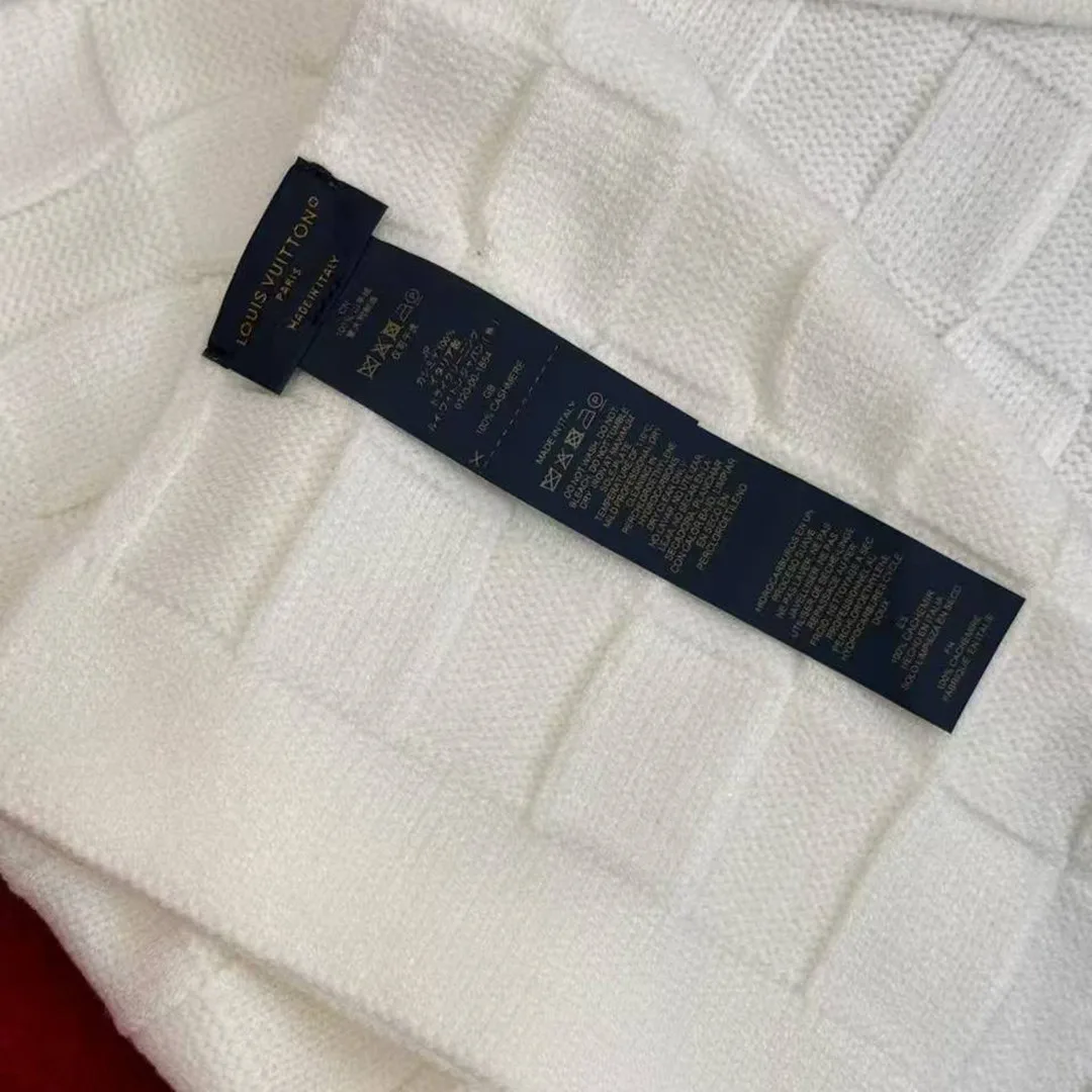 M92755 Damier Snug Scarf Off White Damier Pattern