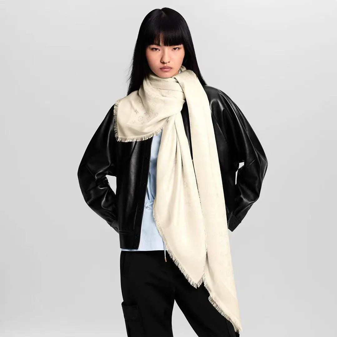 M74026 Monogram Shine Shawl White