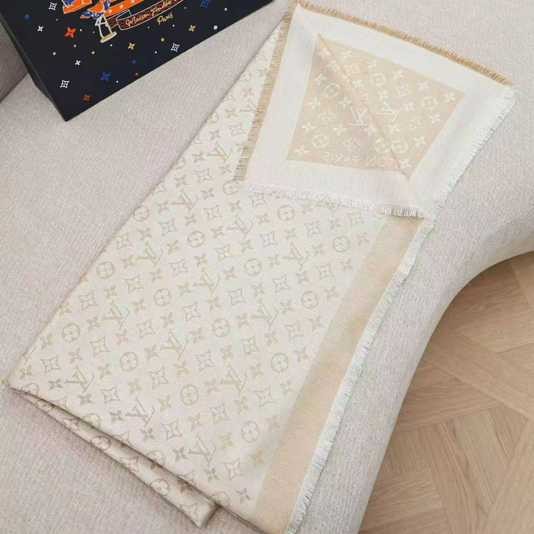 M74026 Monogram Shine Shawl White