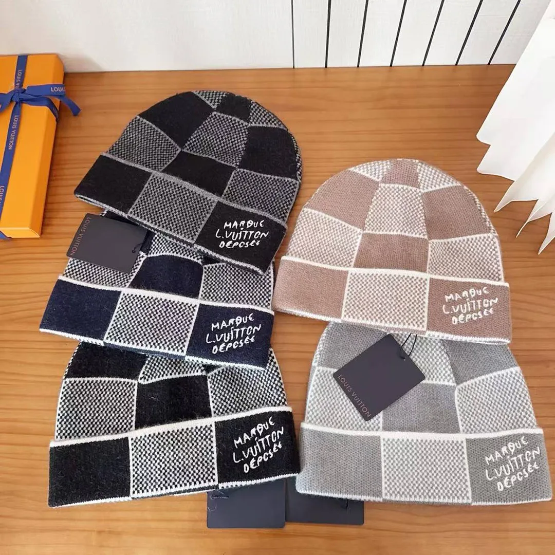 M90842 Damier Heritage Beanie Navy Damier Print 100% Wool
