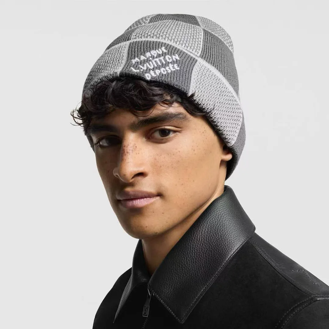 M92736 Damier Heritage Beanie Gray Damier Print 100% Wool