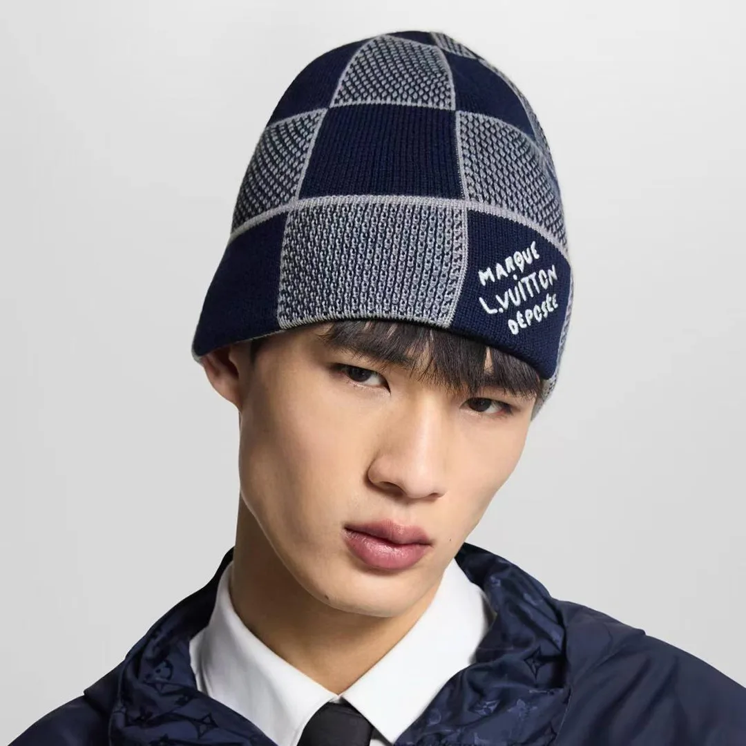 M90842 Damier Heritage Beanie Navy Damier Print 100% Wool