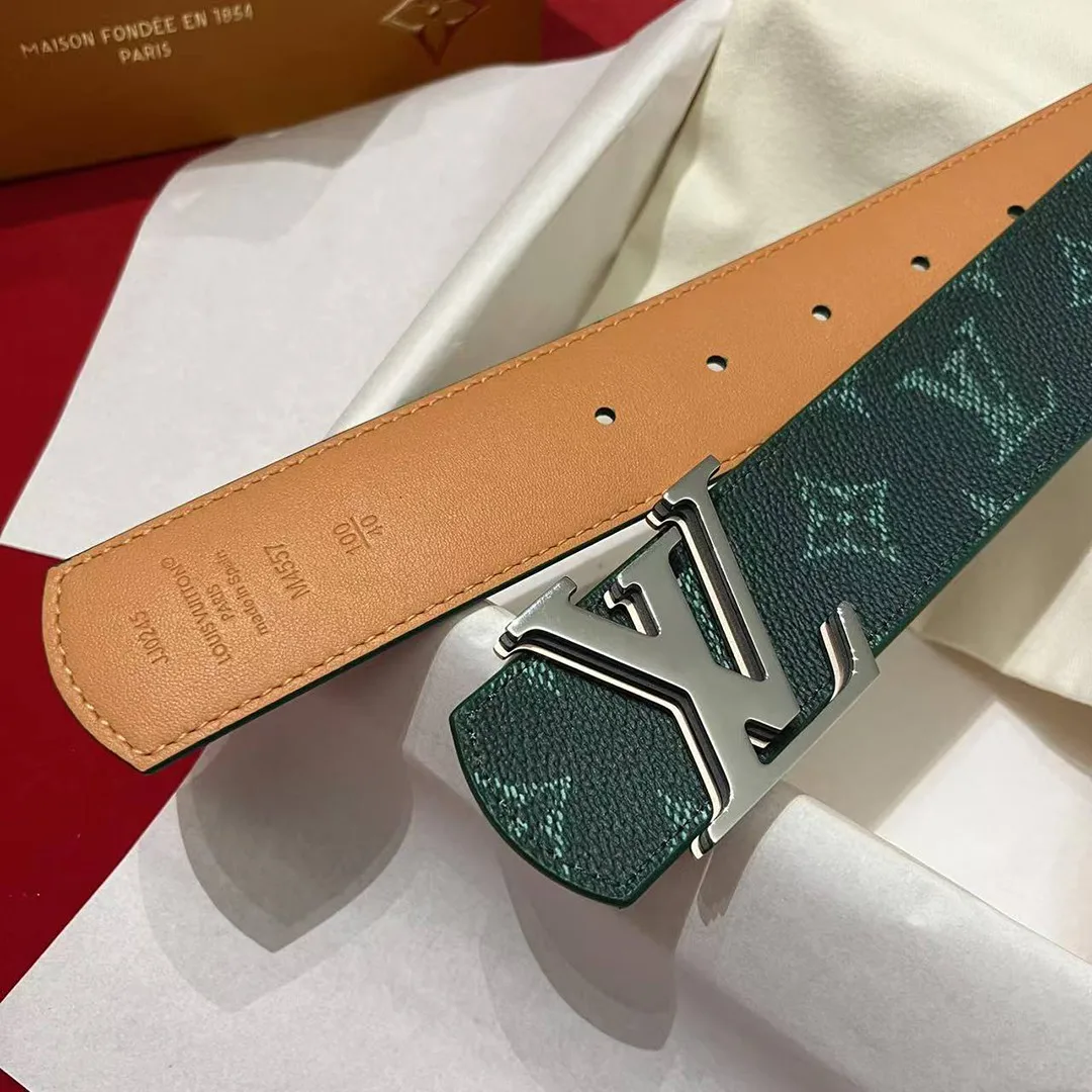 M4557U L.V Dimension Monogram Heritage 40mm Reversible Belt Monogram Canvas Taïga Calf Leather