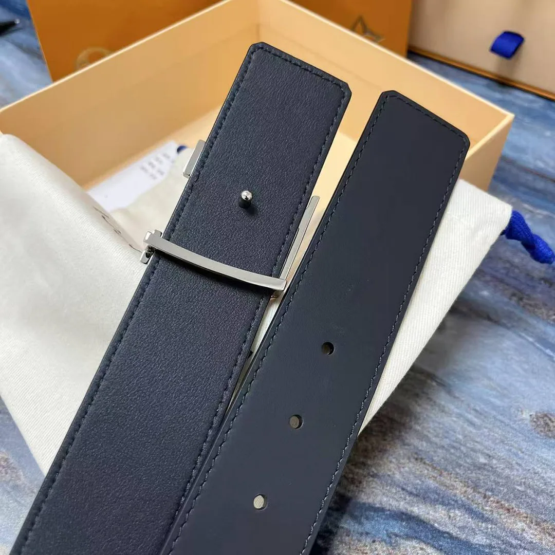 M8932U L.V Initiales 40mm Reversible Belt Leather