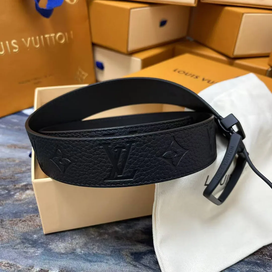 M4583U Pont Neuf Taurillon Monogram 35mm Belt Embossed Monogram Taurillon Leather