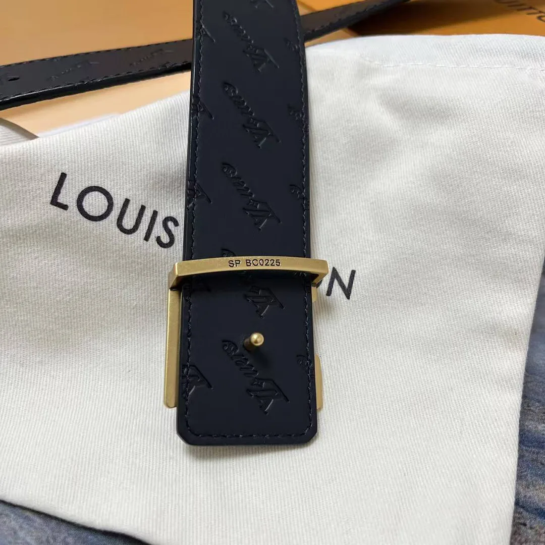 M4061U L.V Flower 40mm Reversible Belt Monogram Coated Canvas Leather