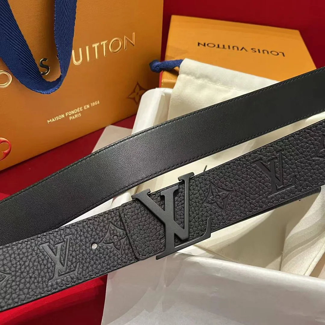 M4487U L.V Initiales 40mm Reversible Belt Embossed Monogram Pattern Leather