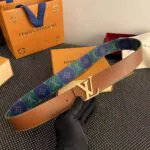 M4331V L.V Initiales College Monogram Heritage 40mm Reversible Belt - M0422U 2 M4331V L.V Initiales College Monogram Heritage 40mm Reversible Belt