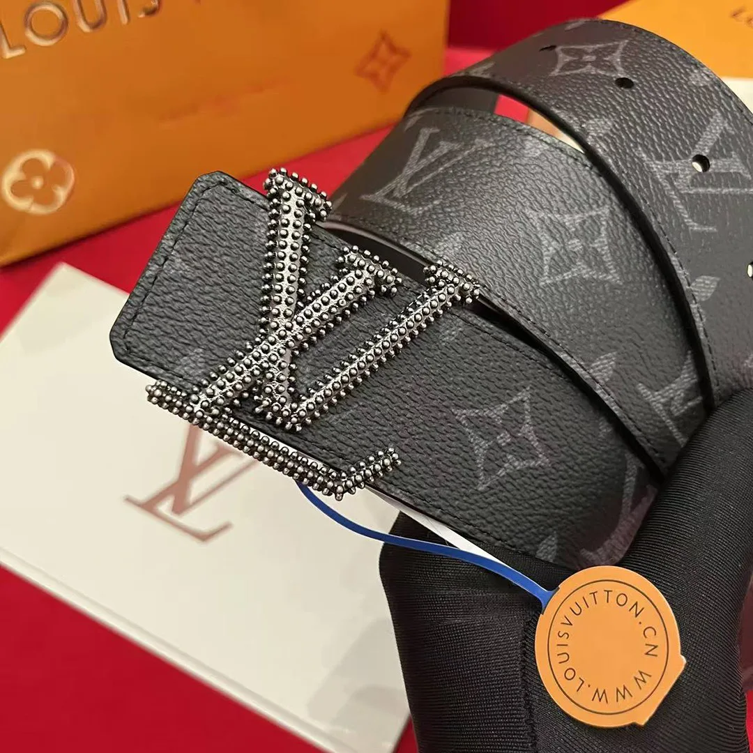 M8852U L.V Initiales Studs 40mm Reversible Belt Monogram Eclipse Canvas Leather