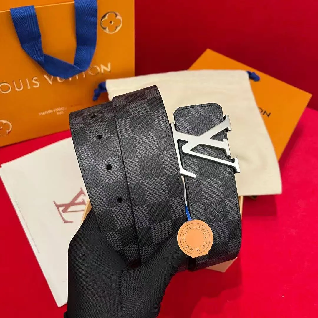 M0213U L.V Initiales 40mm Reversible Belt Damier Graphite Canvas Leather