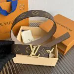 M8591U Pretty L.V 30mm Reversible Belt Monogram Canvas Calf Leather - M0699W 2 M8591U Pretty L.V 30mm Reversible Belt Monogram Canvas Calf Leather