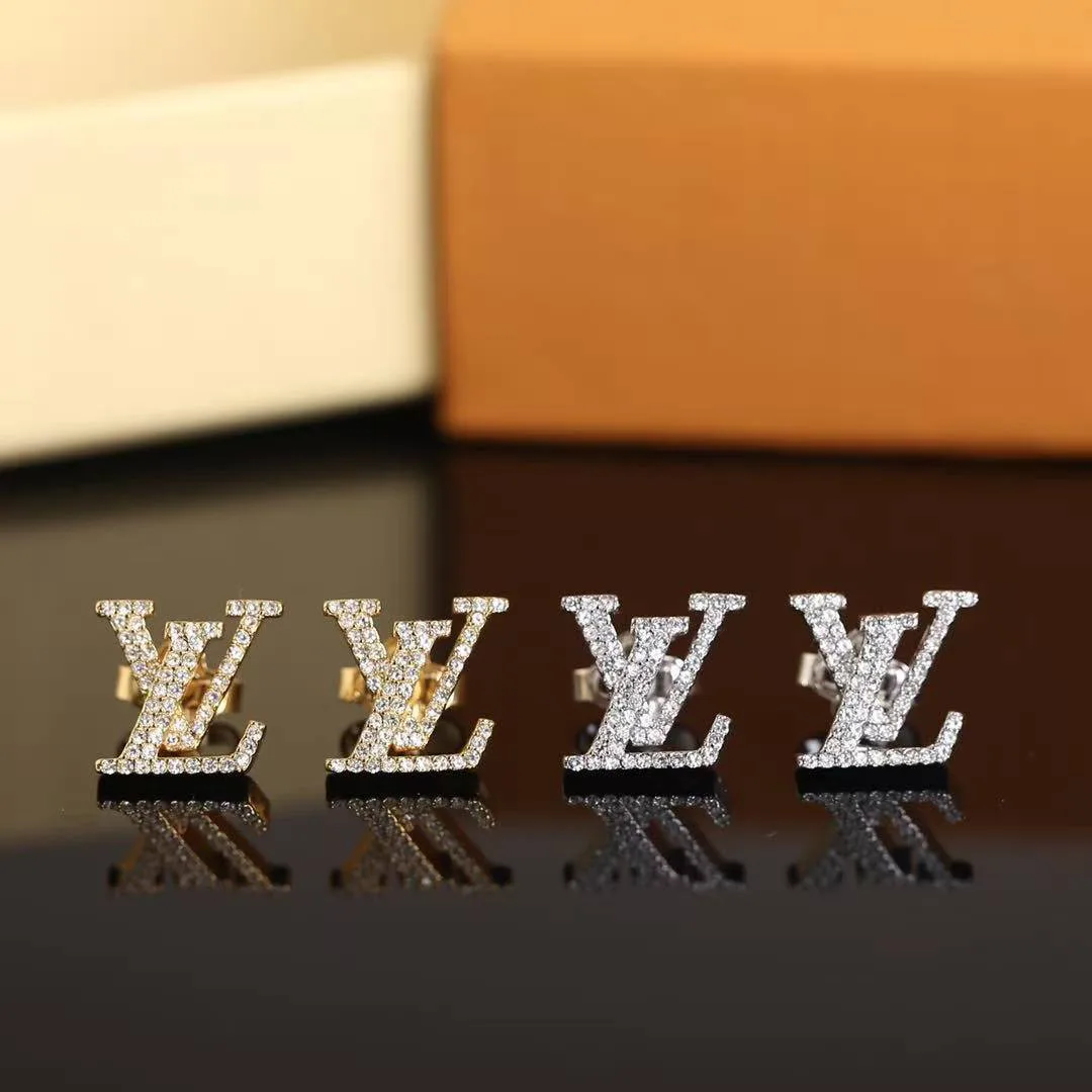 M00608 Iconic Earrings Crystal Palladium