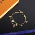M0940A Floragram Bracelet Adjustable Chain with Circle Charm - M1685A 1 M0940A Floragram Bracelet Adjustable Chain with Circle Charm
