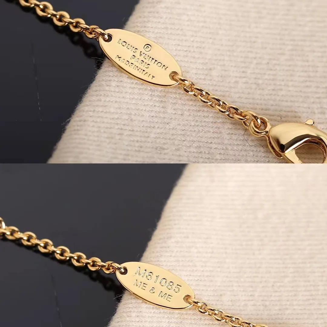 M0940A Floragram Bracelet Adjustable Chain with Circle Charm