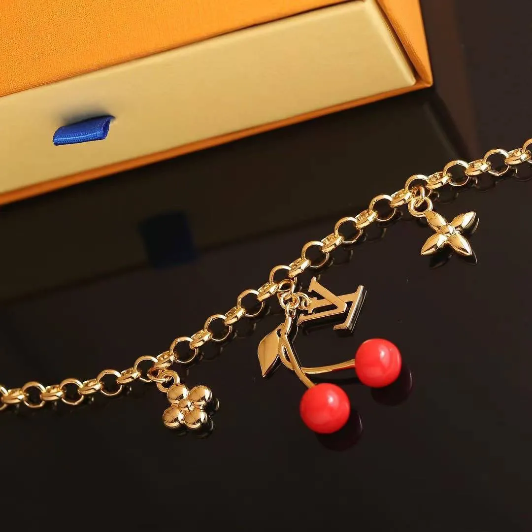 M1691A TM Cerise Bracelet Initials and Monogram Flower Charms