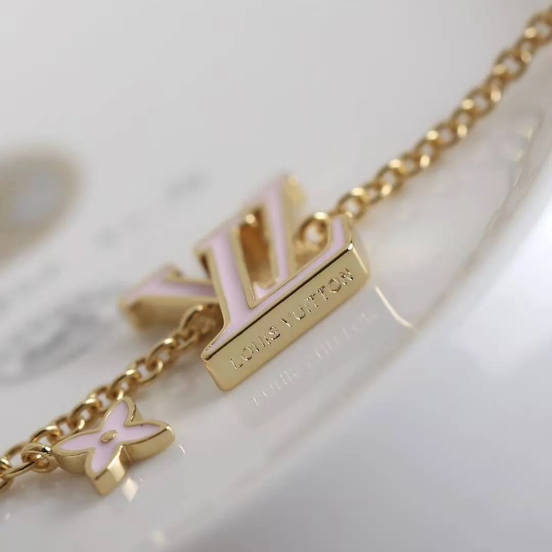 M1008A Iconic Enamel Bracelet Adjustable Chain with Circle Charm