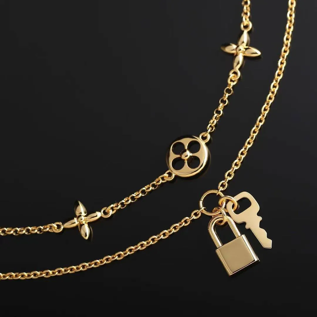 M02494 L.V Iconic Charms Necklace Monogram Flower Pendants
