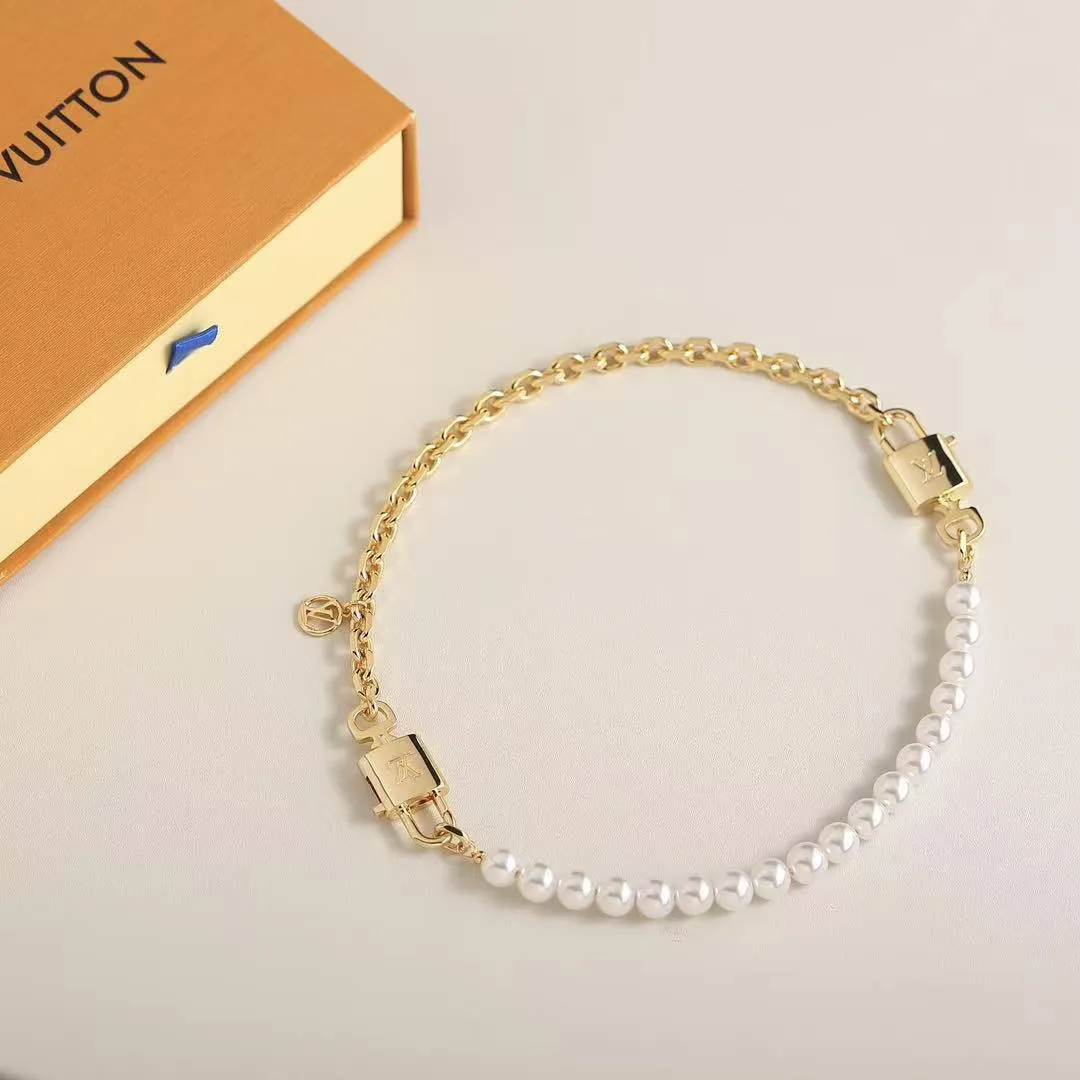 M02977 Pearlock Necklace Wearable as a Chocker or Bracelet