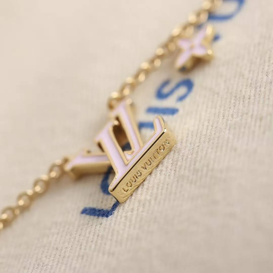 M01215 Iconic Enamel Necklace Initials and Monogram Flower Charms