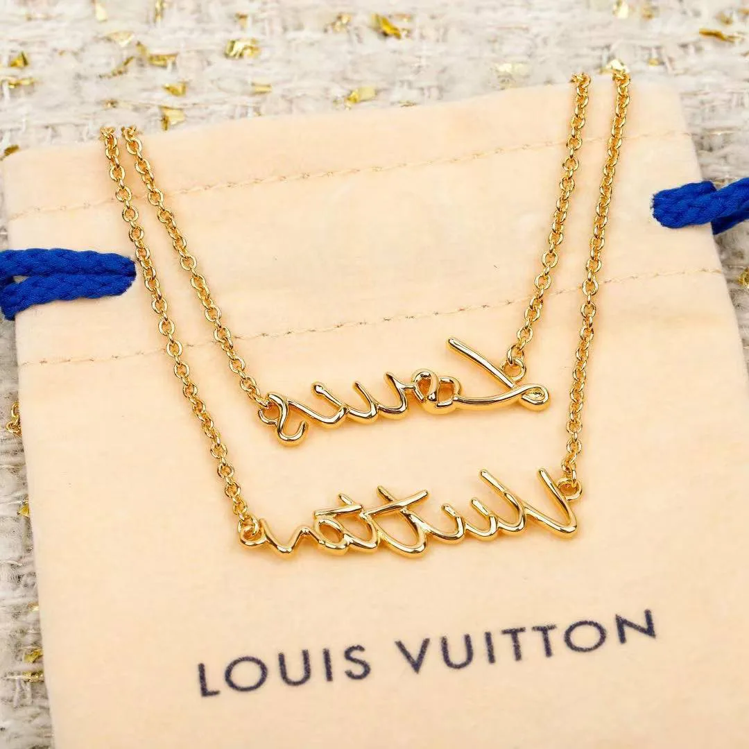 M03263 Script Necklace Adjustable Chain with Circle Charm