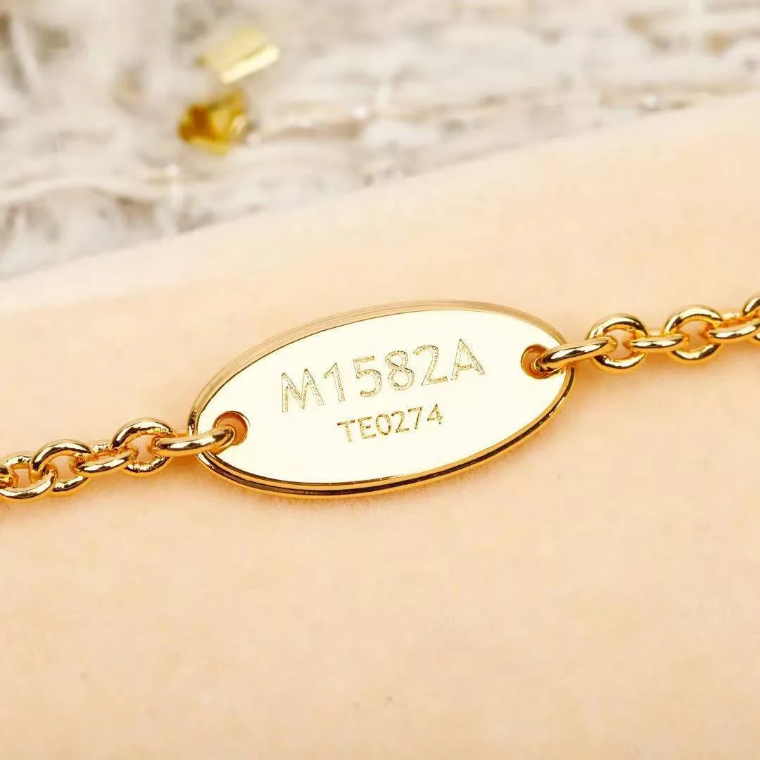 M03263 Script Necklace Adjustable Chain with Circle Charm