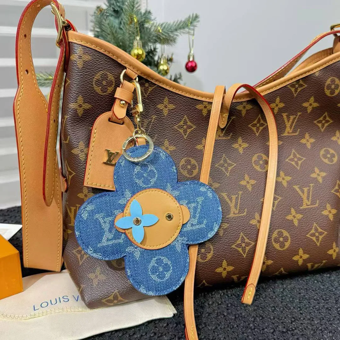M03659 Vivienne Denim Bag Charm Monogram Denim