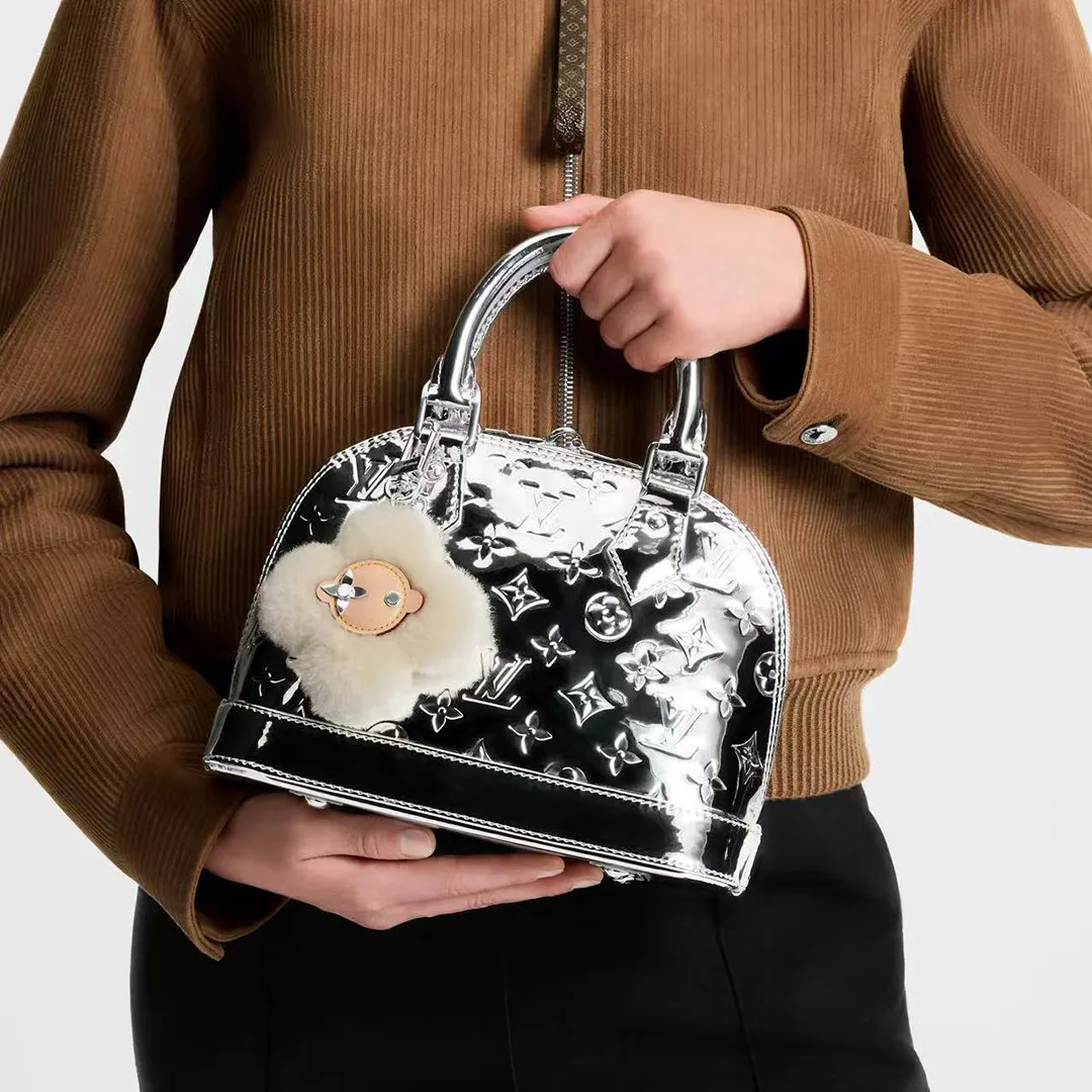 M03455 Vivienne Shearling Bag Charm Mink Fur and Leather