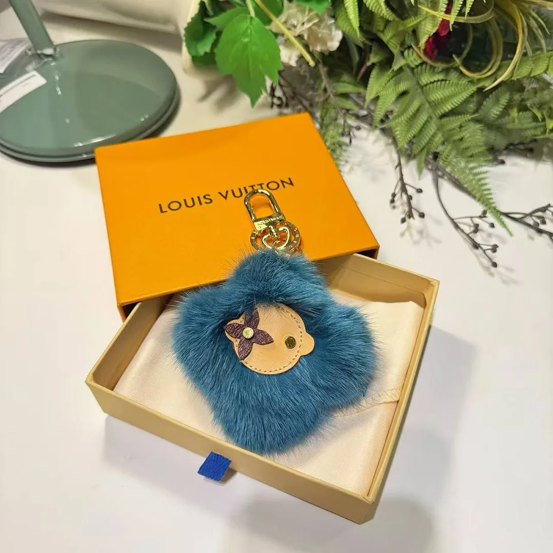 M03820 Vivienne Fur Key Holder Mink Fur and Leather