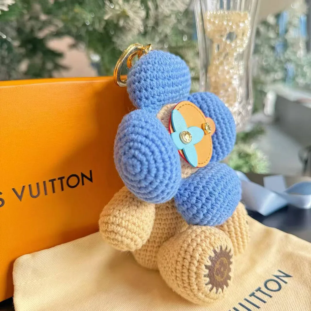 M02582 My Vivienne Crochet Bag Charm Blue Cotton