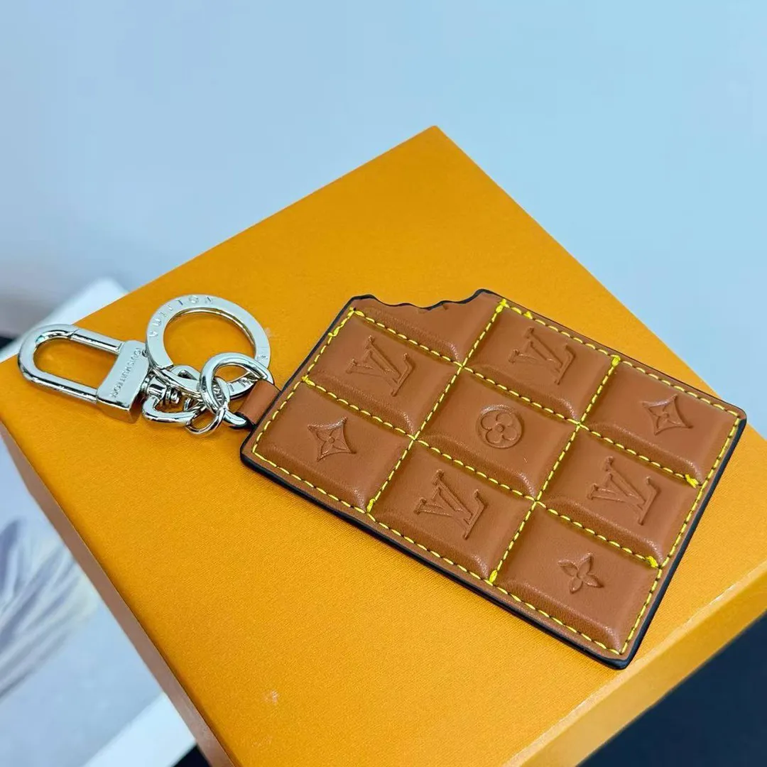 M01478 Chocolate Bar Figurine Key Holder And Bag Charm Monogram Canvas