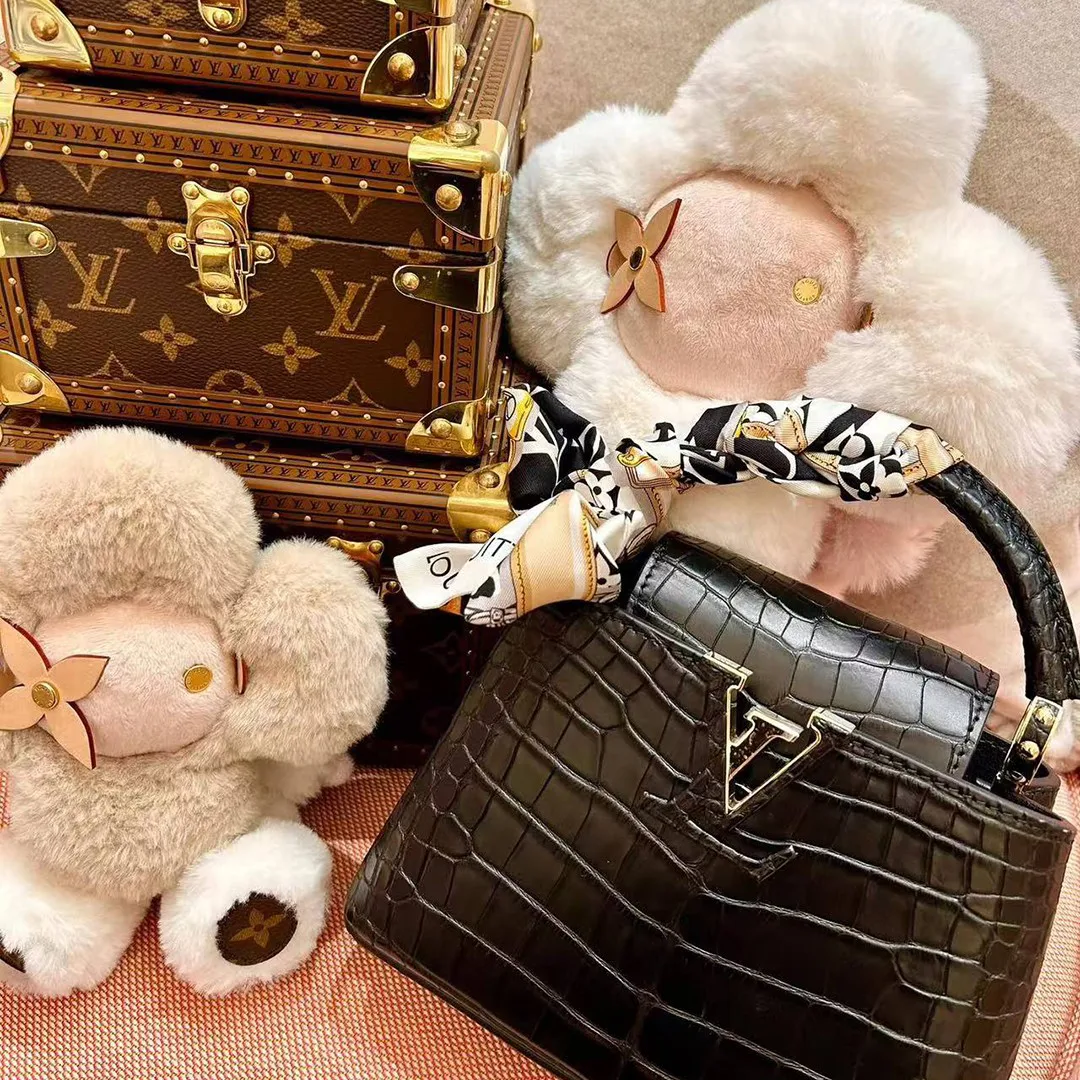 GI0954 Doudou Vivienne Mini Polyester Monogram Canvas