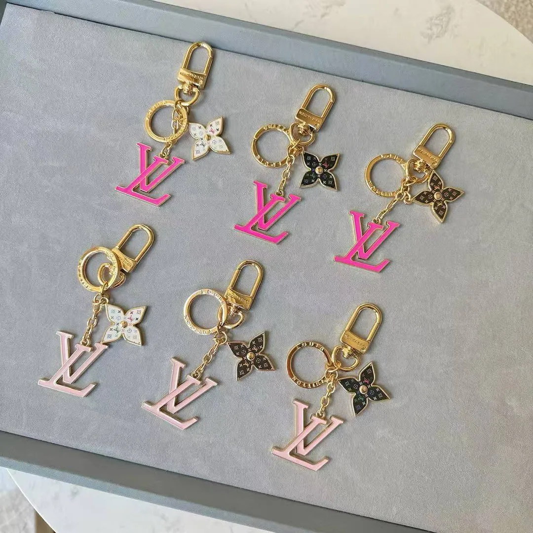 M02466 L.V x TM L.V Iconic Monogram Multicolor Key Holder