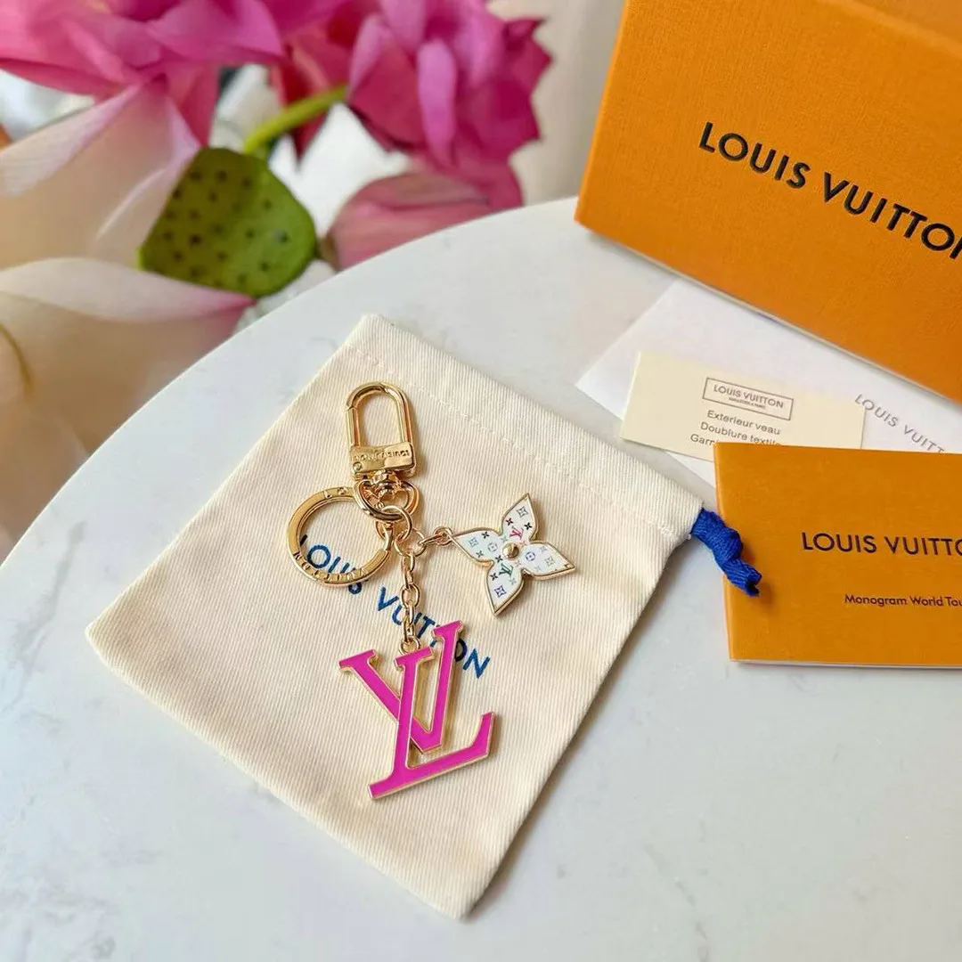 M02466 L.V x TM L.V Iconic Monogram Multicolor Key Holder