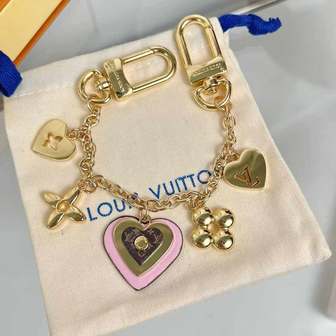 M02338 My Heart Bag Chain Monogram Flower Charms