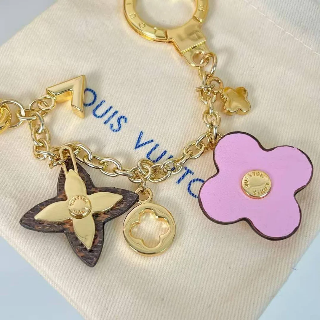 M01414 Blooming Flowers Chain Bag Charm Monogram Flower and V Charms