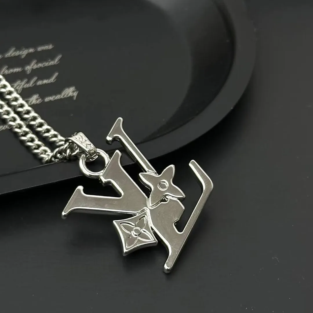 M02254 Monogram Row Pendant Monogram Flowers and the Initials