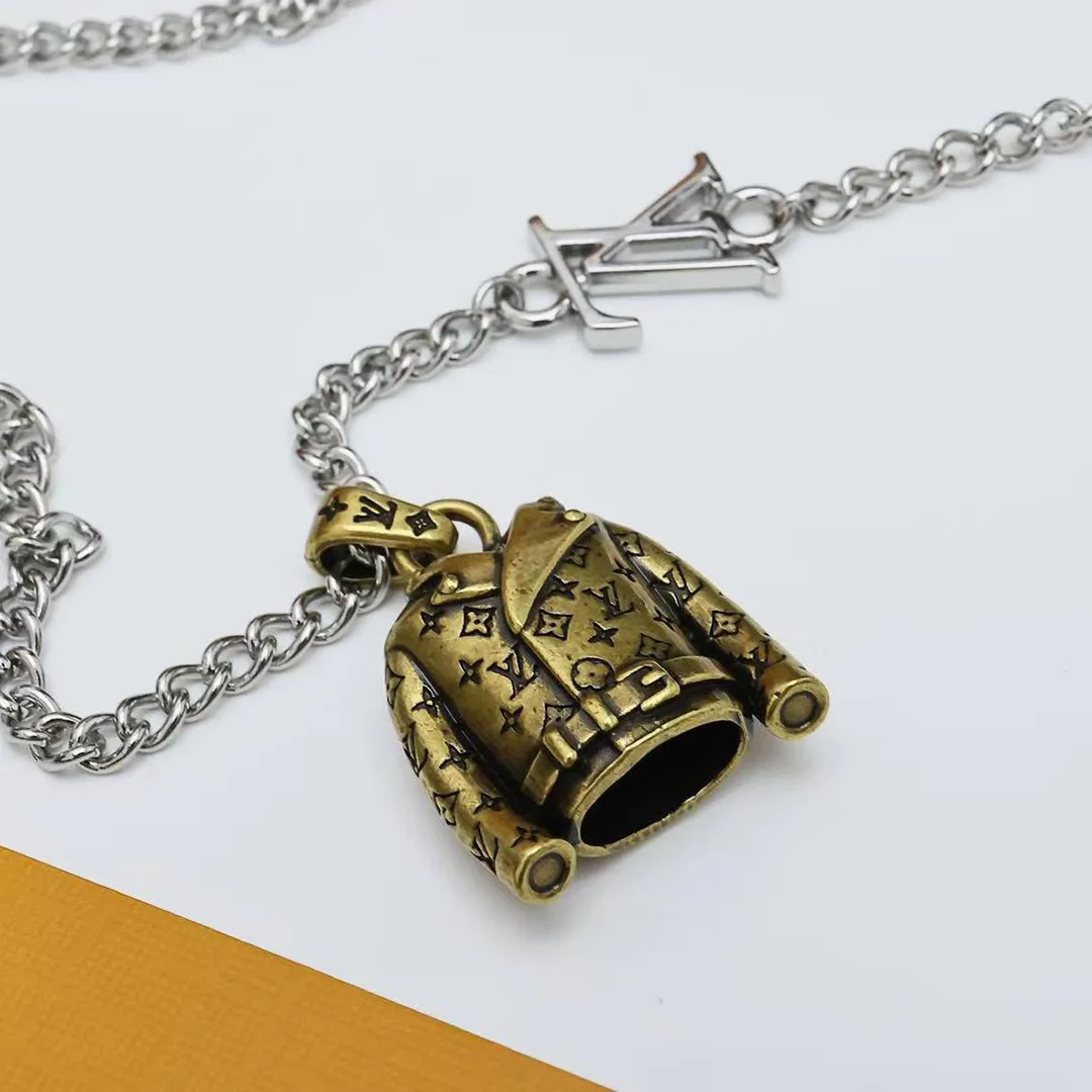 M03076 Jacket Charm
