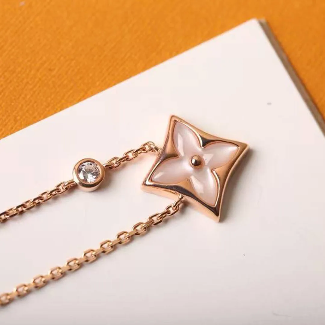 Q93612 Color Blossom BB Star Pendant Pink Gold Pink Mother-of-Pearl and Diamond Monogram Flower