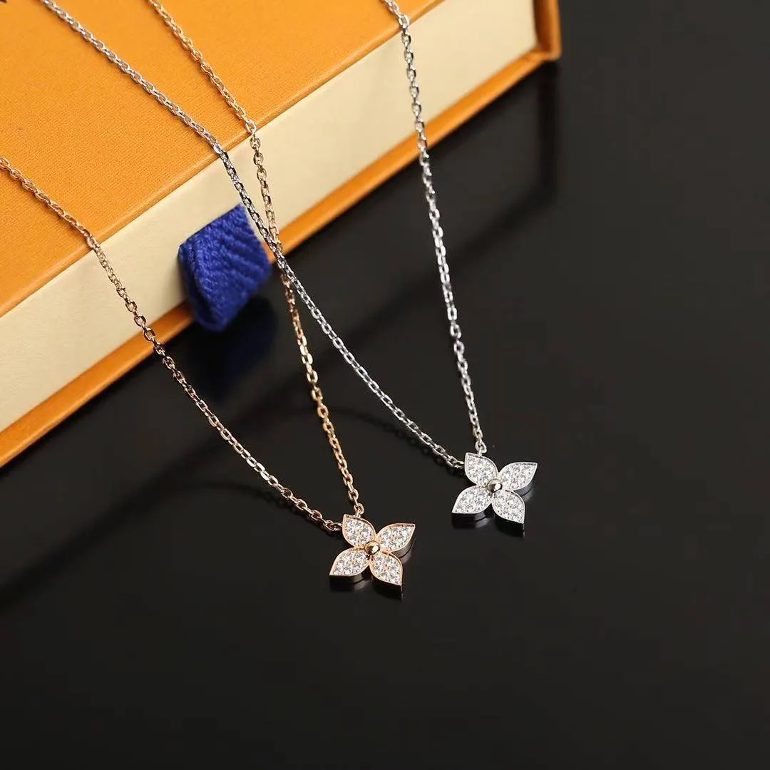 Q93710 Idylle Blossom Pendant Pink Gold And Diamonds Monogram Flower
