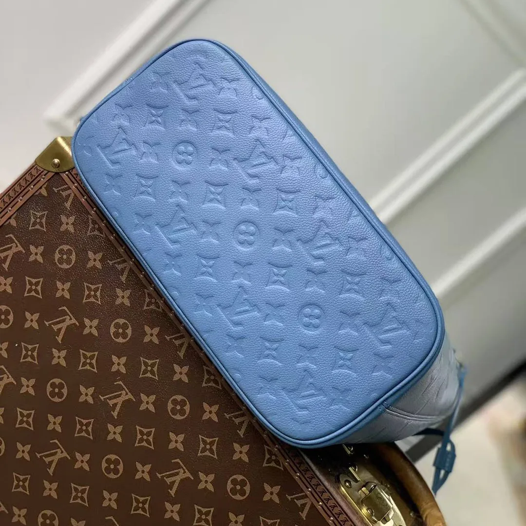 M27358 Neverfull MM Monogram Empreinte Leather Handbag