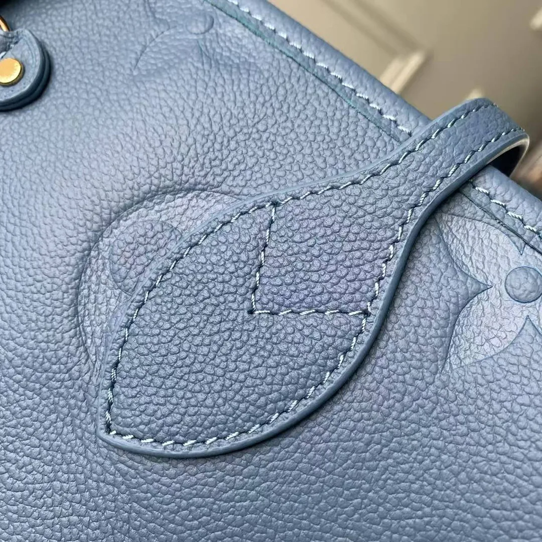 M27358 Neverfull MM Monogram Empreinte Leather Handbag