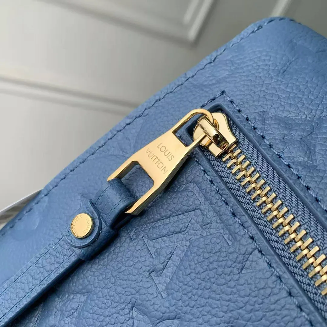 M27357 Pochette Métis Monogram Empreinte Leather Handbag