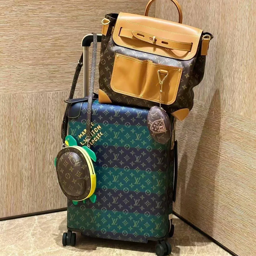 M25989 Steamer 30 Monogram Coated Canvas Handbag