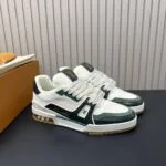 1AKB9K L.V Trainer Sneaker Grained Aged Calf Leather - 1AKBO8 2 1AKB9K L.V Trainer Sneaker Grained Aged Calf Leather